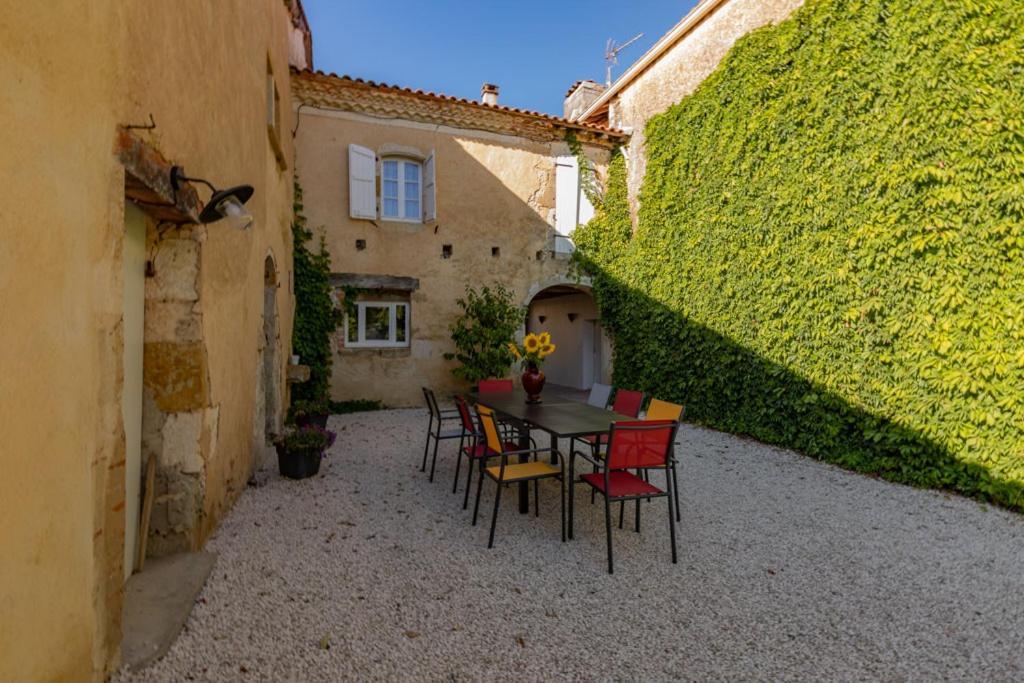 Cezan Domaine De Laplan B&B 외부 사진
