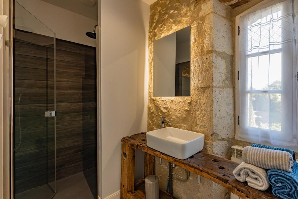 Cezan Domaine De Laplan B&B 외부 사진